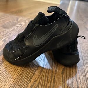Nike Flex sz 3.5